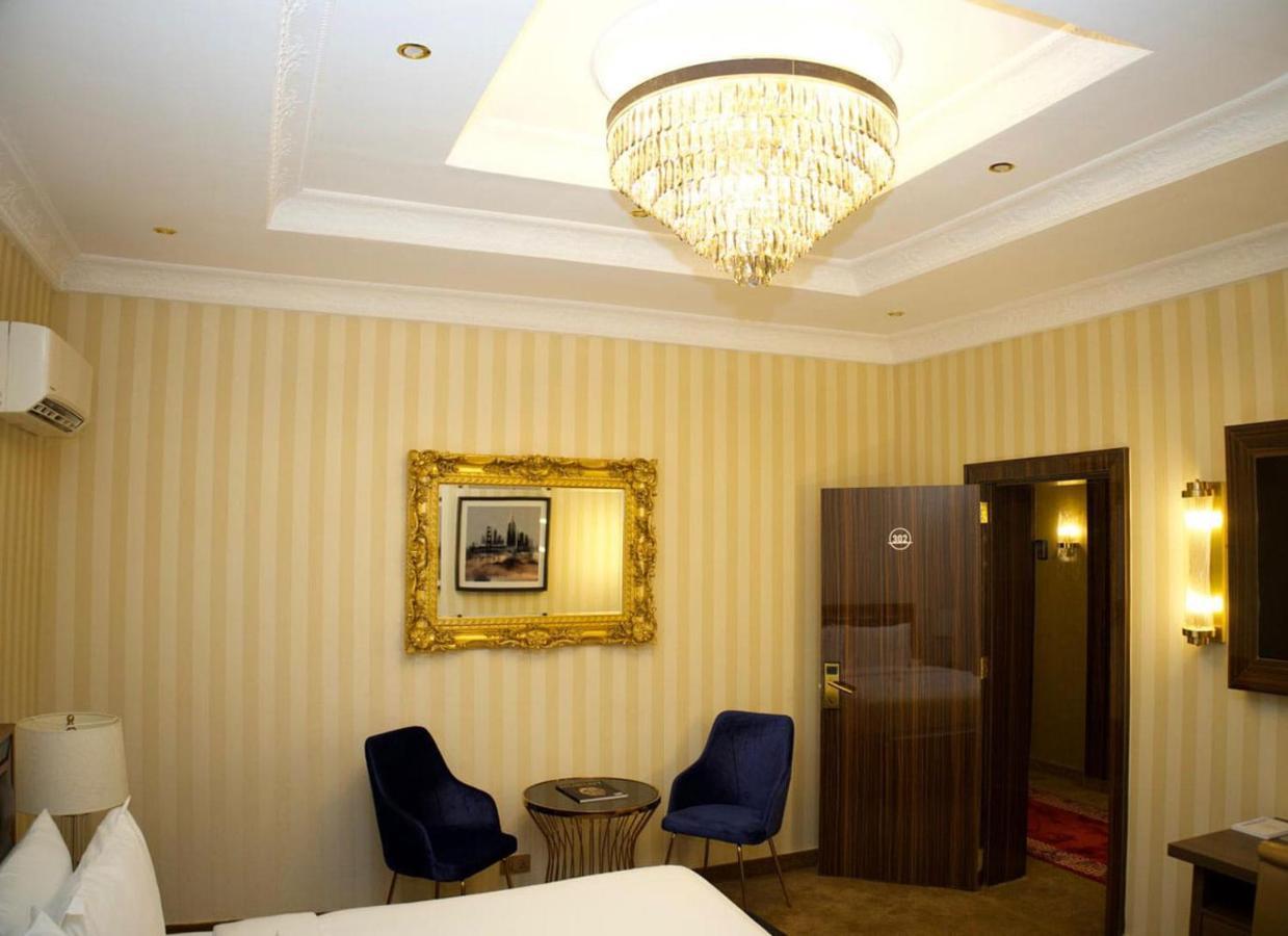 No.1 Hotel Abuja Luaran gambar