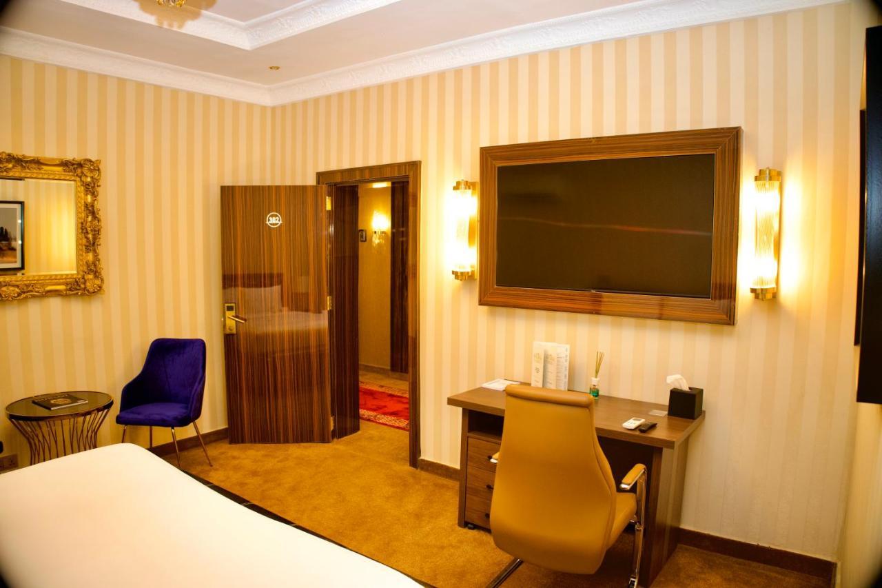 No.1 Hotel Abuja Luaran gambar